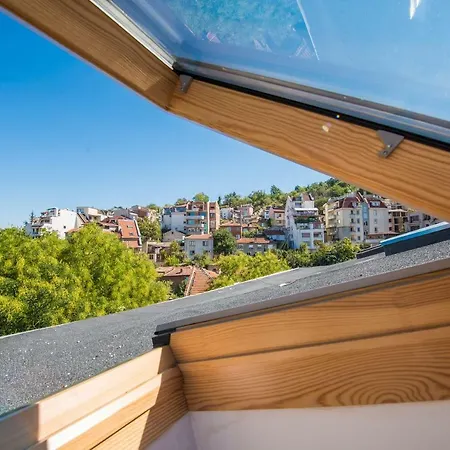 Apartment Cozy Under The Hill - Center, Parking